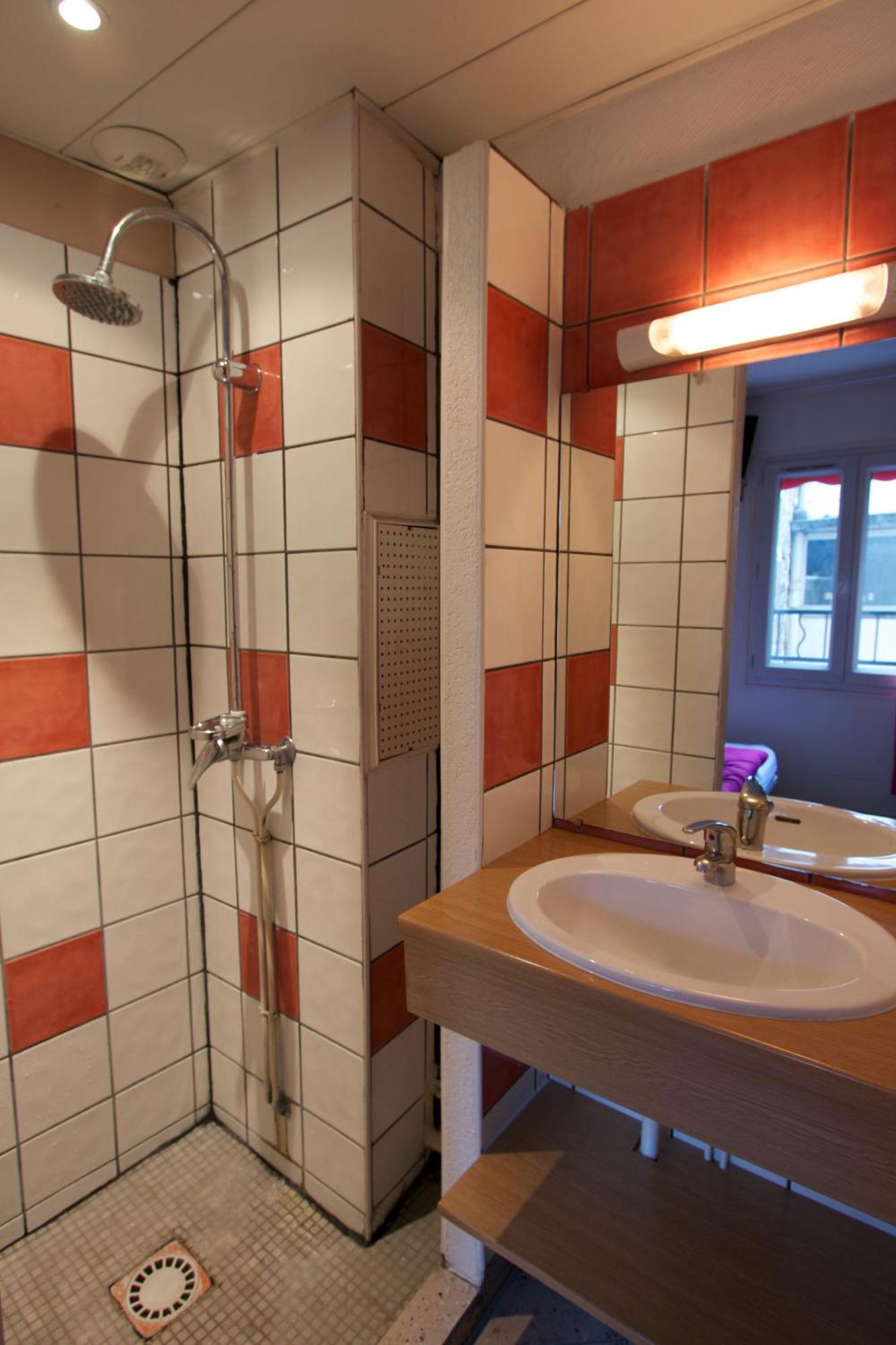 Bastille Hostel Paris Exterior photo